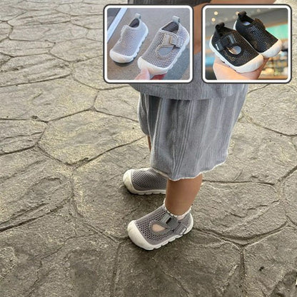 chaussure bebe gris
